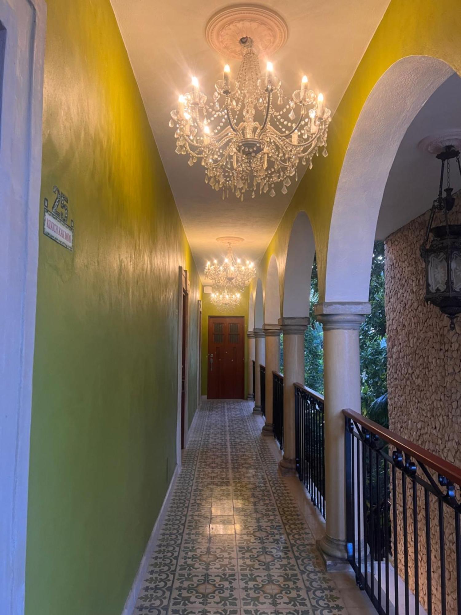 ואיאדוליד Hotel Poquito A Poquito מראה חיצוני תמונה